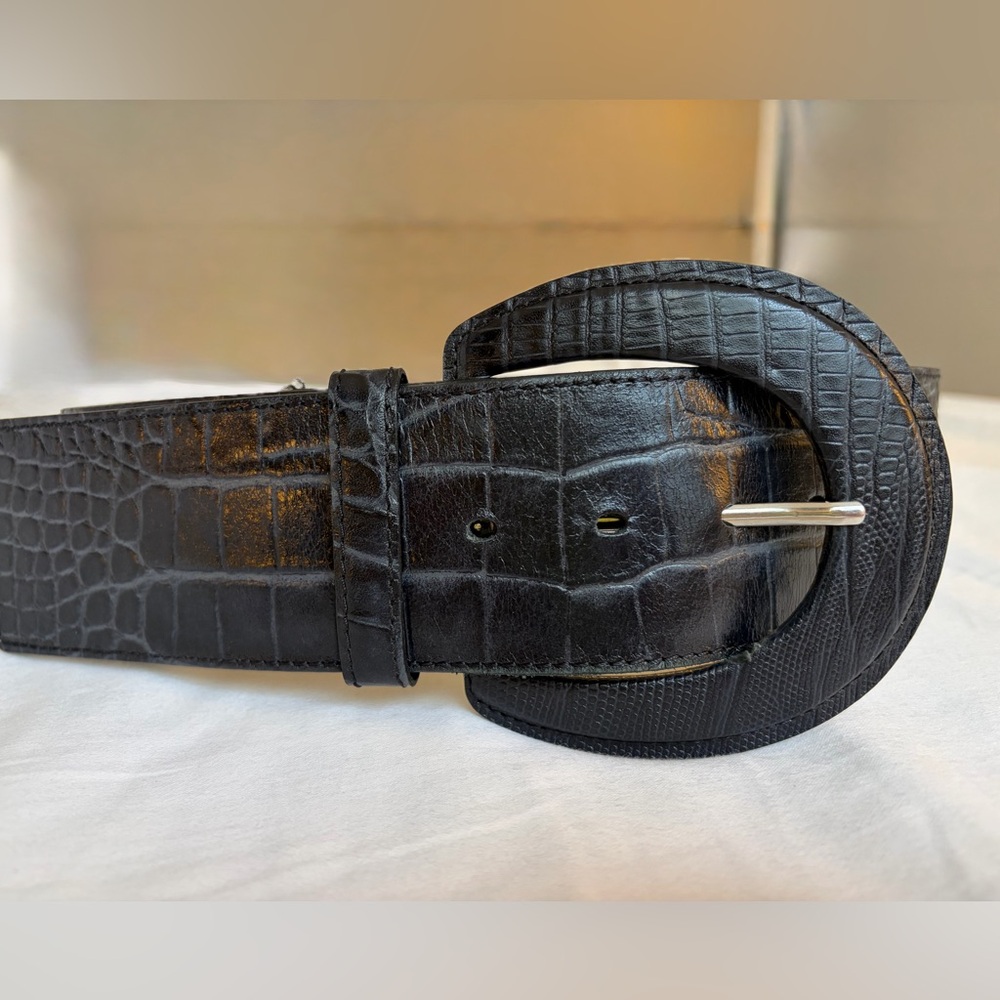 Hugo Boss Wide Blue Belt with Oval Buckle, S